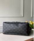 Чоловічі сумки Louis Vuitton Monogram Eclipse Canvas Besace Zippée